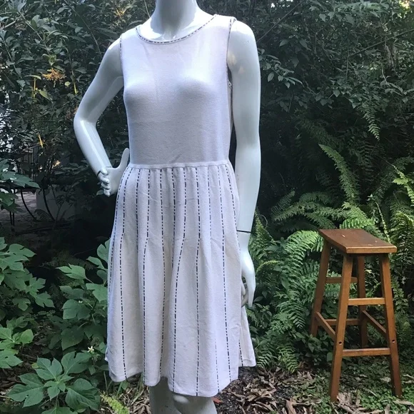 St. John | Dresses | Vintage Stjohn Cotton Knit Dress | Poshmark